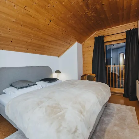 1018 By Interhome Chalet *