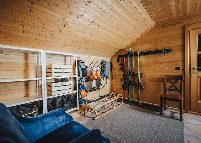 1018 By Interhome Alpstuga *